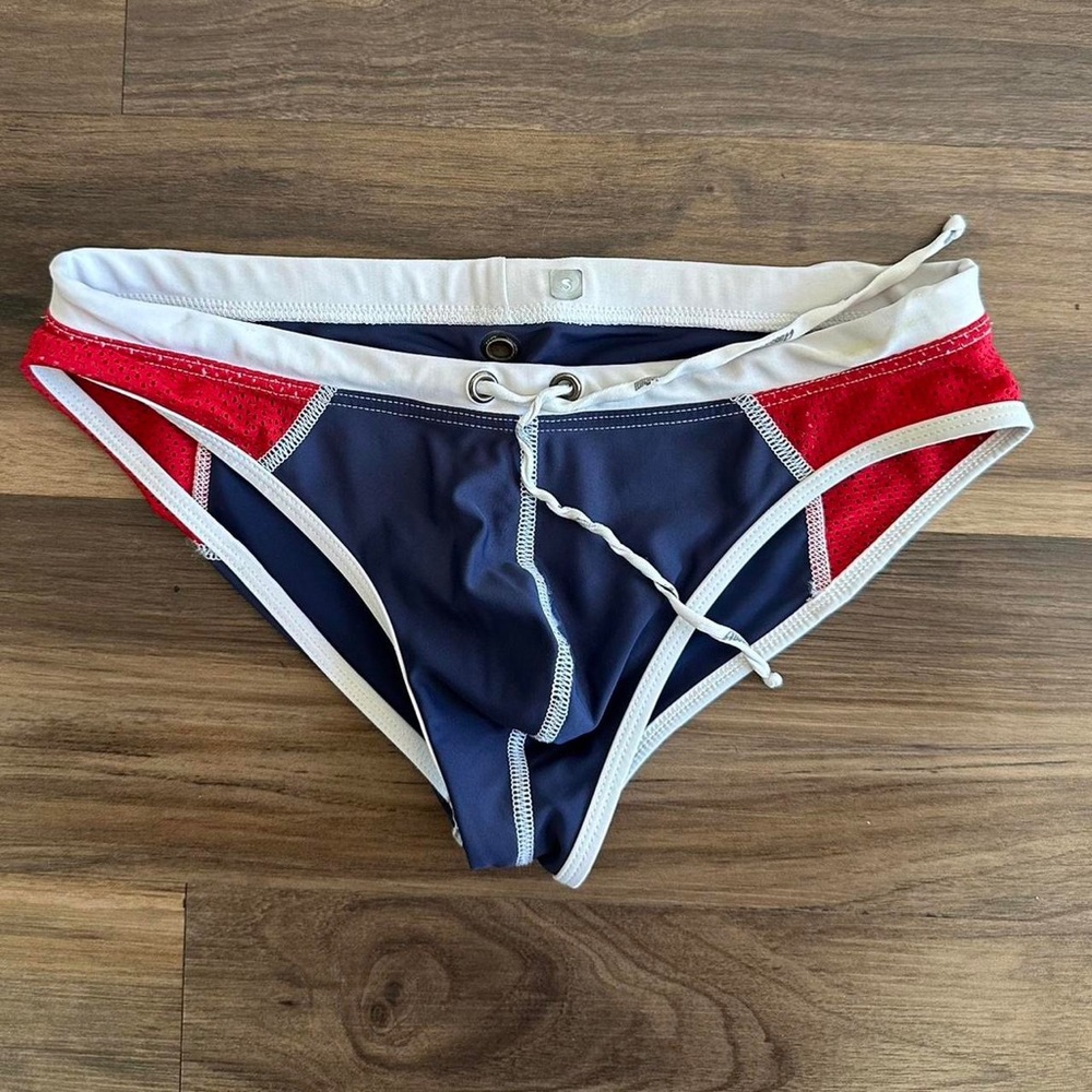 Aussiebum speedo swimwear swim bikini 

Swimsuit size s